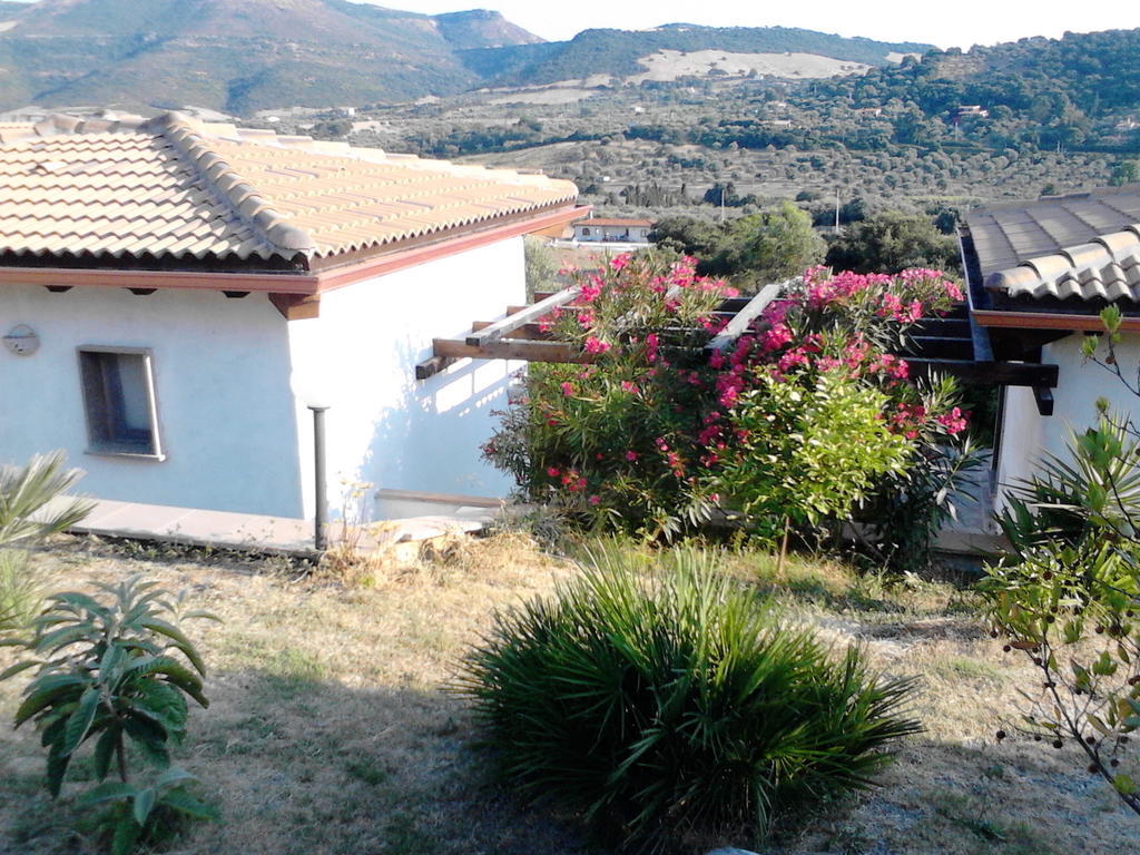 Affittacamere Valverde Di Naitana Rita Αλγκέρο Εξωτερικό φωτογραφία